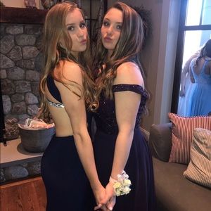 navy blue prom dress!